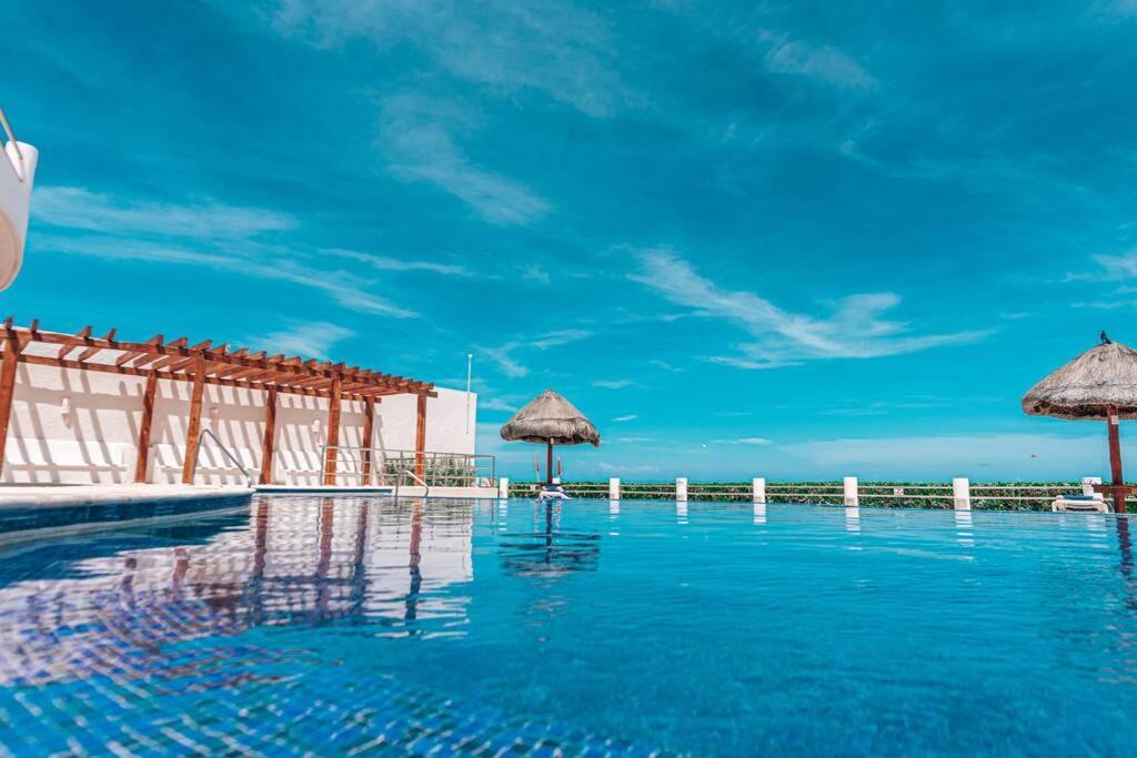 Villas Marlin 108, A Pie De Playa, Albercas, Jacuzi, Ubicacion Inmejorable Cancun Exterior photo